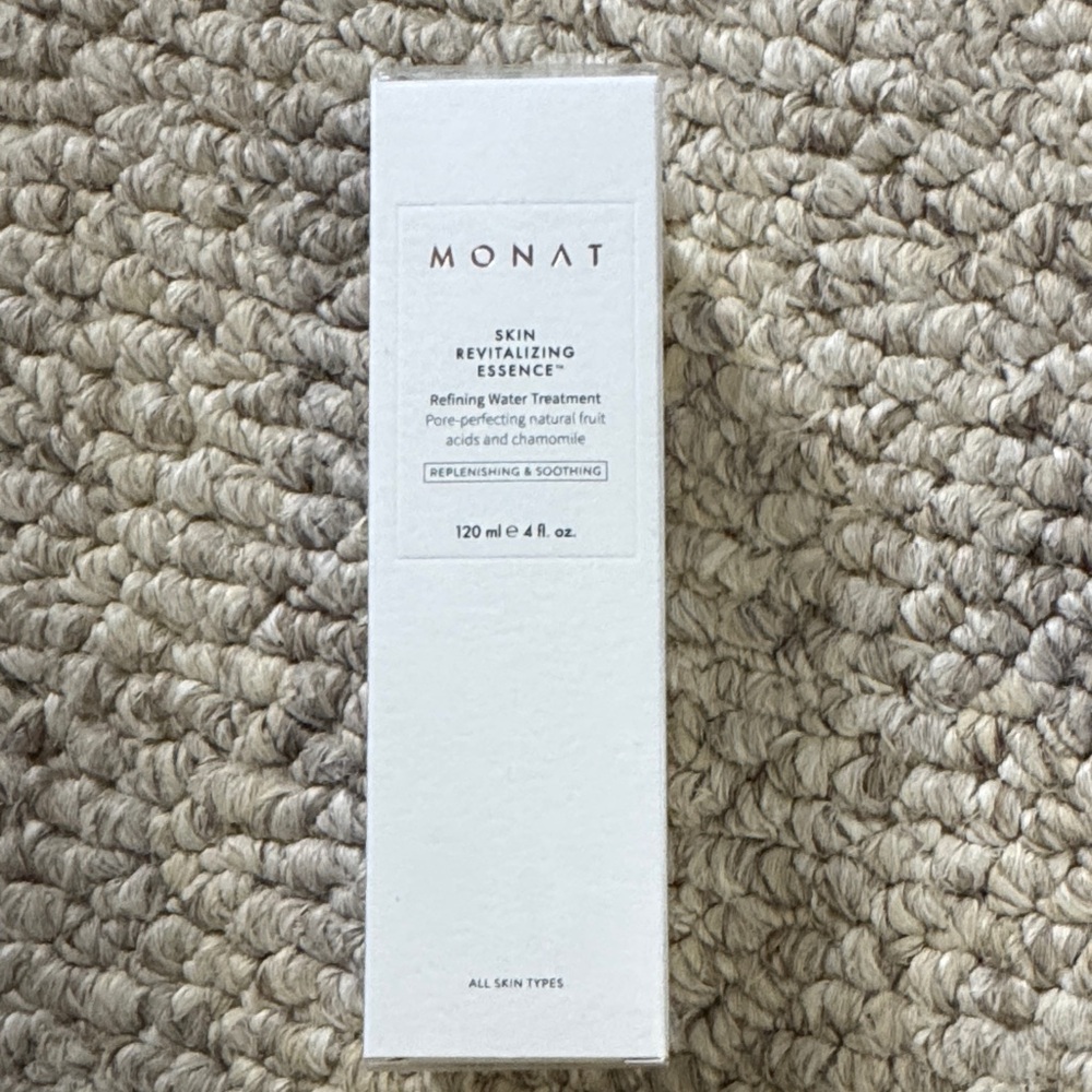 Skin Revitalizing Essence - White New in box